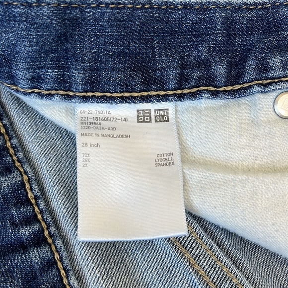 UNIQLO Denim Short Size 28 - Picture 5 of 11